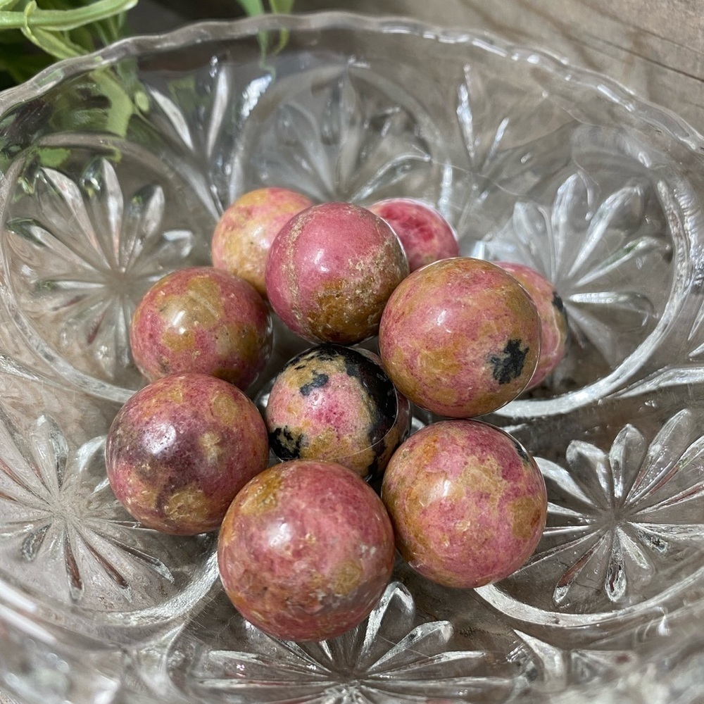 RHODONITE Mini Spheres